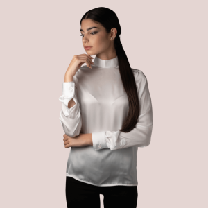 Camicia in raso di seta con bottoni sul retro – Made in Italy